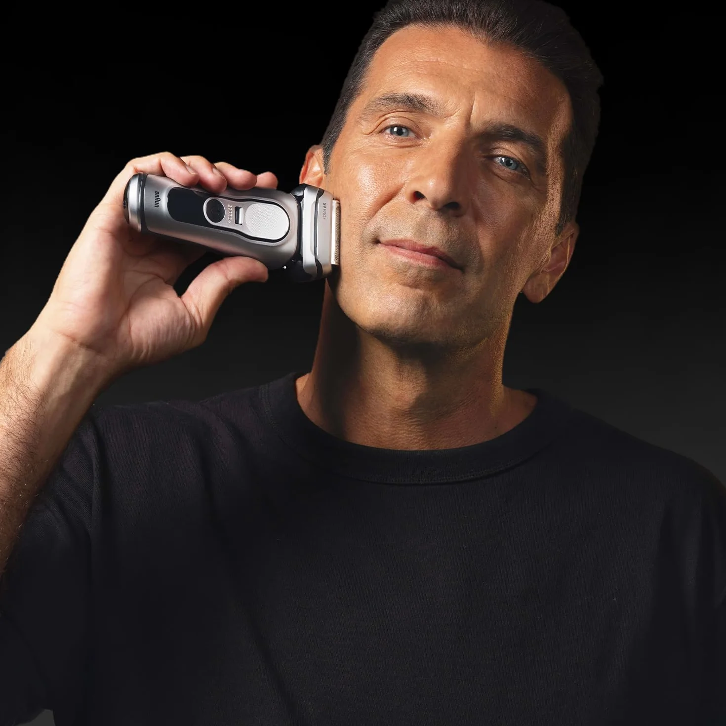 Braun Serie 9 Pro+ Rasoio Elettrico Barba Wet&Dry 5+1 Lame Ultra Sottili Tecnologia Pro Sensoadapt 60 Min Base di Ricarica Nero