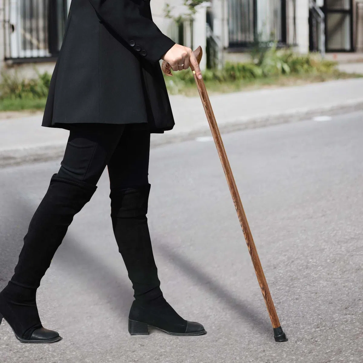 Bastone da passeggio fatto a mano, in legno da uomo e da donna, con portata di 226 kg, per anziani, ergonomici Derby-high-end, in legno massello naturale, adatto per regali