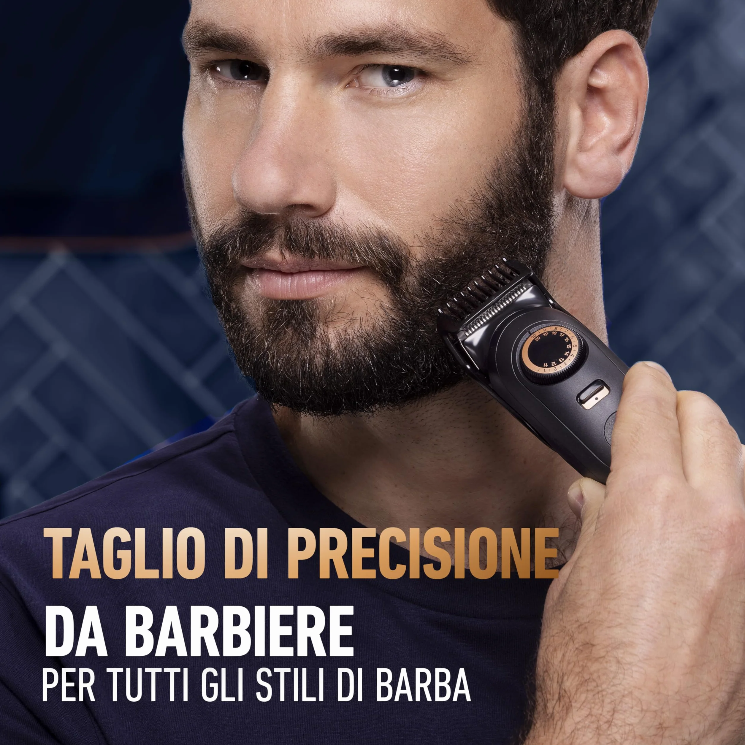 King C. Gillette Rasoio Elettrico Barba Pro MAX, Regolabarba Uomo Senza Fili, 40 Impostazioni, 4 Pettini, Base Ricarica
