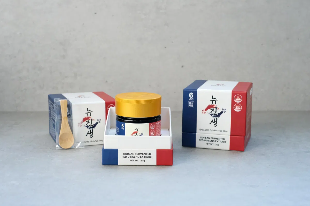 SAMSIDAE – Nuovo Ginseng Rosso Coreano Fermentato, Estratto Concentrato 120g, Doppia Formula Innovativa (Classico + Fermentato), Radici di 6 anni, Alto Contenuto di Ginsenosidi 11 mg/g, Cura di 4 mesi