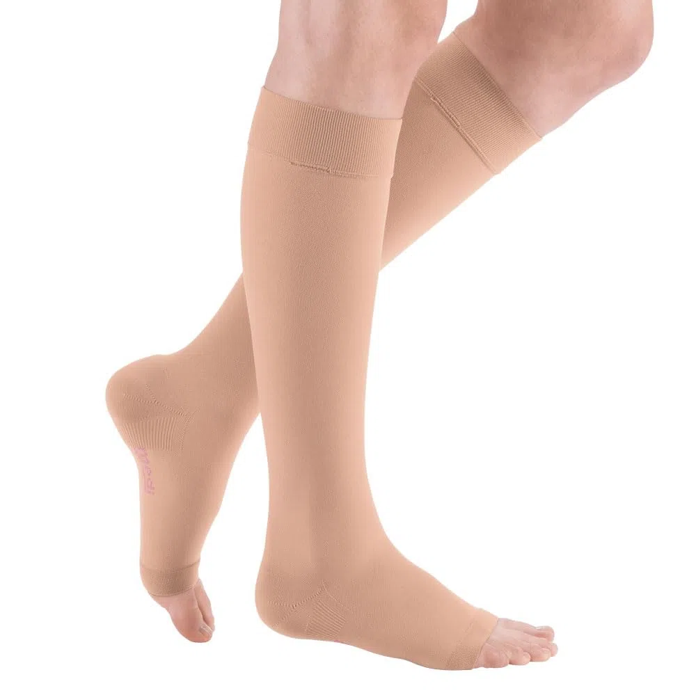 mediven plus CCL1 AD, calze a compressione, normali, senza punta del piede, III, caramello