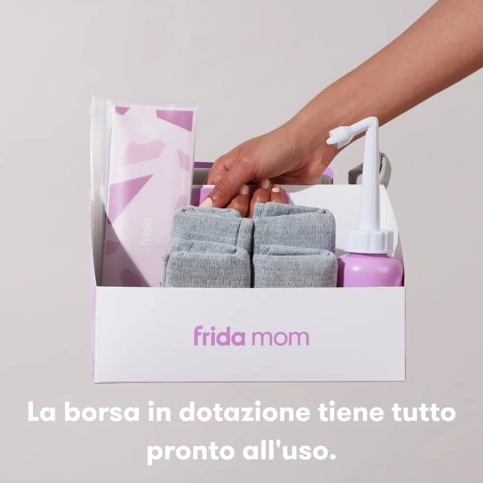 Frida Mom Kit Recupero Post-Parto Cesareo - Include Fascia, Biancheria Intima, Cerotti, Calzini, Peri Bottle, Salviette, Borsa