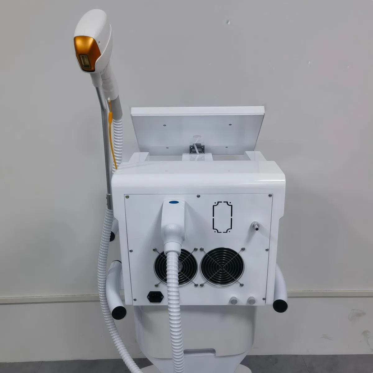 Professional 4000W diodo laser depilatore, 4 lunghezze d'onda 755nm 808nm 940nm 1064nm depilazione intelligente, ghiaccio maniglia depilazione calma la pelle, certificazione CE