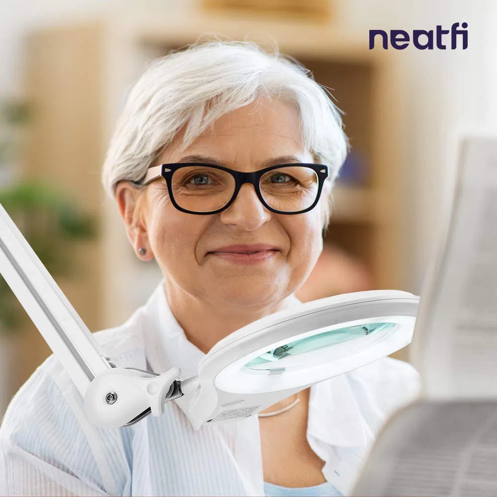 Neatfi Bifocale 1,200 Lumen Super LED Lampada bifocale con Base Rotante a 5 Ruote, Spina Europea, 5 diottrie con 20 diottrie, dimmerabile, Viene Fornito (Bianco)