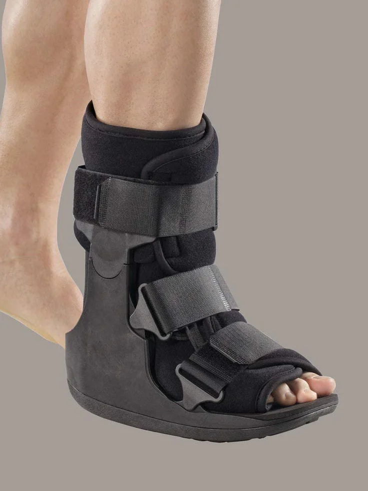 Equal 450 Tutore a Stivaletto Rigido Basso Scarpe Ortopediche Donna Uomo Caviglia Distorsione Cinghia di Fissaggio M